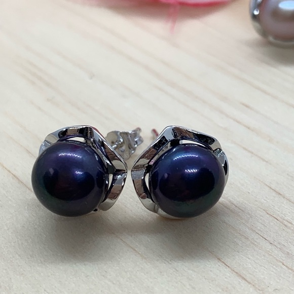 Natural Freshwater Pearl Stud Earrings S 925 - Picture 8 of 10